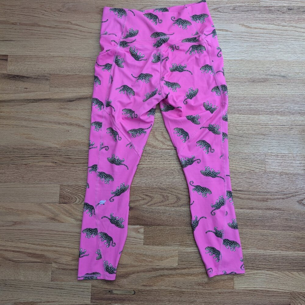 Fabletics Oasis Pureluxe High-waisted 7/8 Legging - Wild Hearts - Size M - Picture 4 of 6